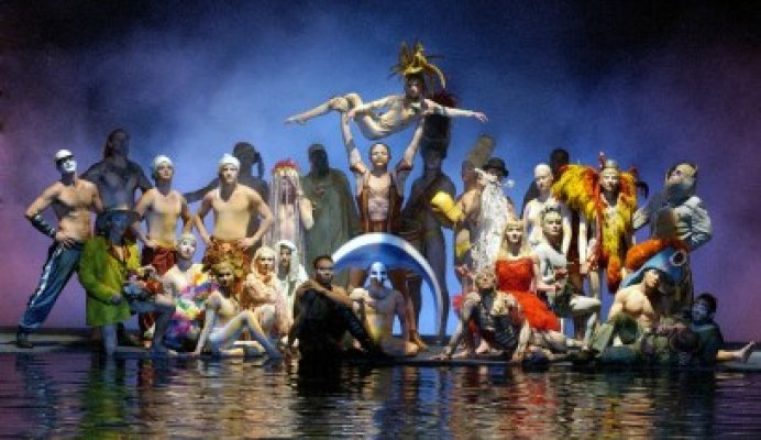 Cirque du Soleil, victimă a crizei economice. Compania va concedia până la 400 de angajaţi